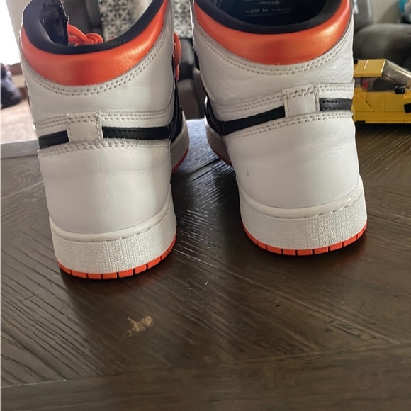 Air Jordan 1 retro high Orange electro sz 7Y Travis Scott fragment 4 5 3 11 6 - Picture 4 of 9